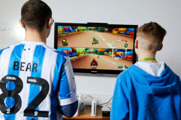 Flex students gaming