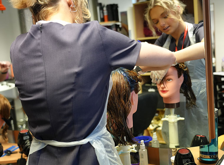 WorldSkills 2024 Hairdressing NNC