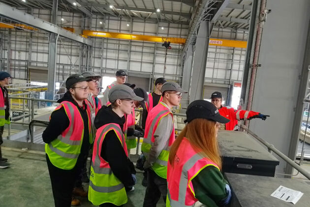 North Notts students visiting Laing O’Rourke